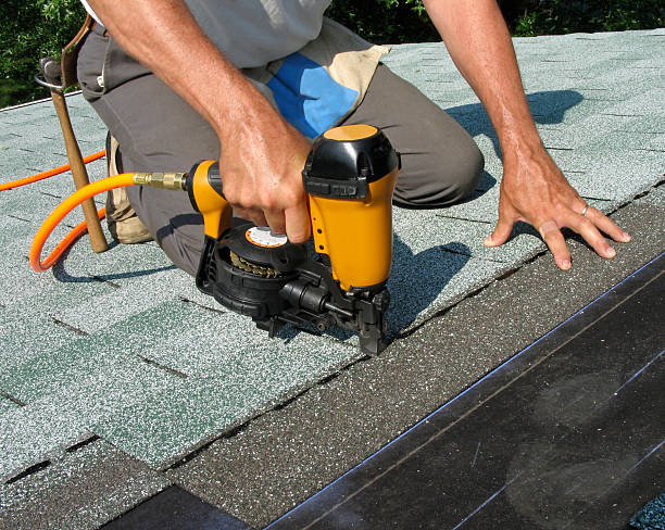 Quick and Trustworthy Emergency Roof Repair Services in Saluda, SC